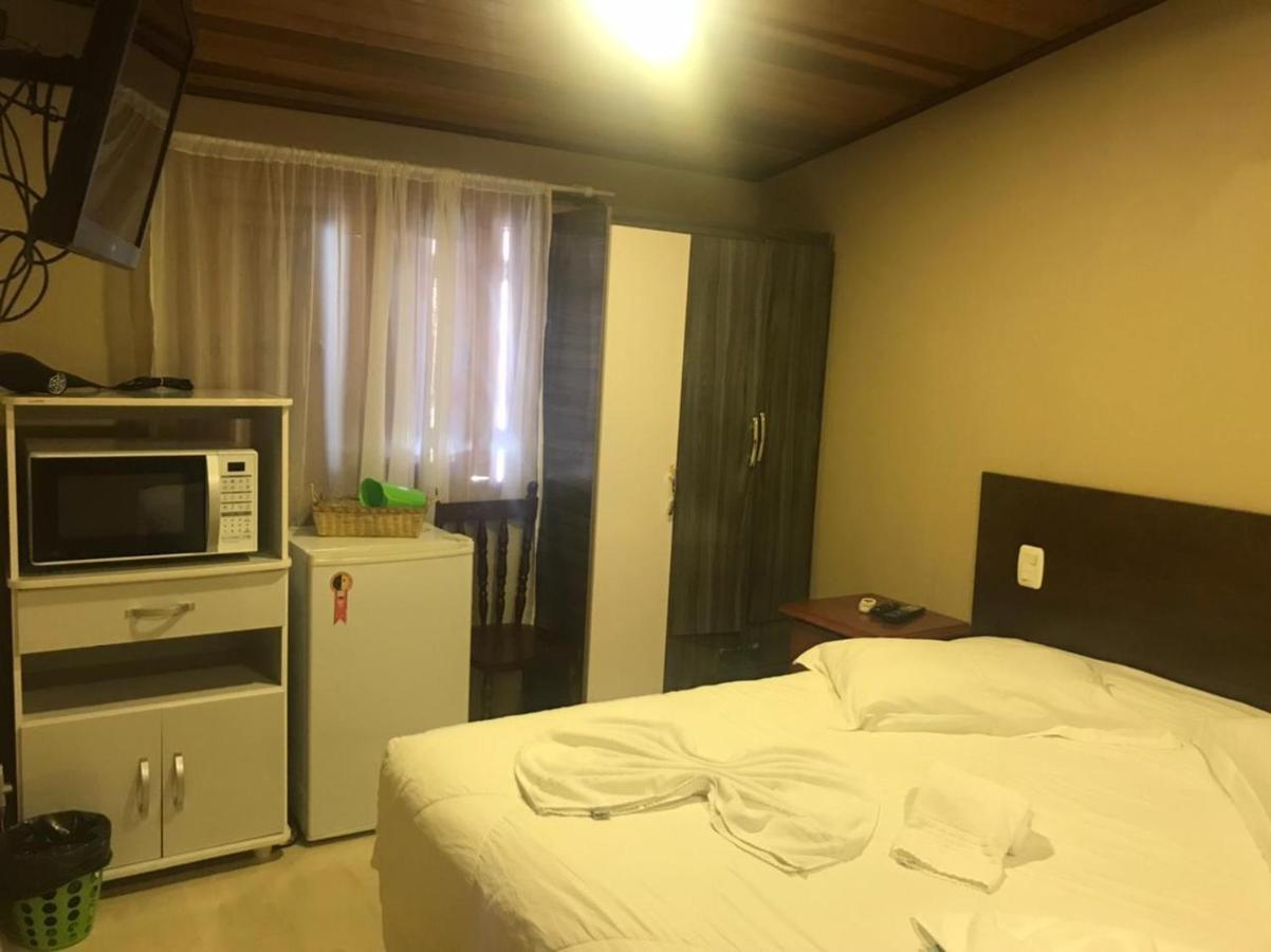 Sulla Collina Centro De Localizado Próximo Da Rua Coberta *